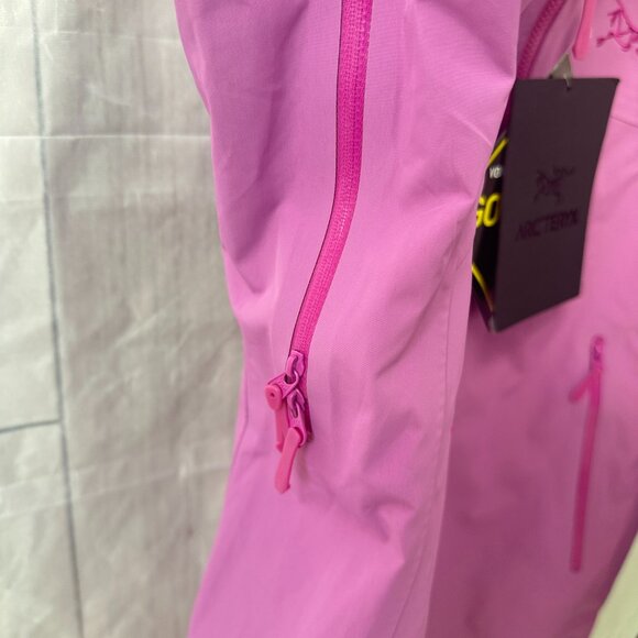 NWT Arc'teryx Women's Gore-Tex Waterproof Jacket - Hiking Ski Outdoor Coat - Picture 8 of 11